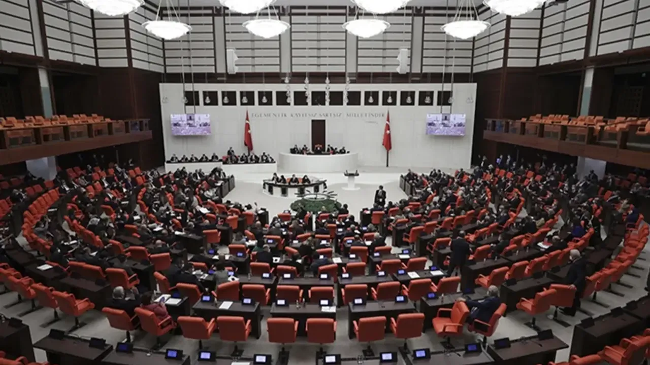 50 Bin Kişiye Özgürlük Yolu Açılıyor mu? 11. Yargı Paketi Yarın Meclis’te!