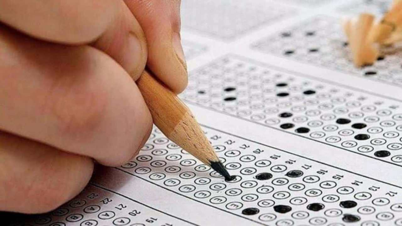 Diş Hekimi Uzmanlık (DUS) Sınavı Yılda Kaça Düştü? Son Dakika DUS Kararı Mecliste