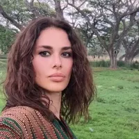 Ayşe Hatun Önal Kimdir?