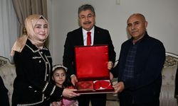 Vali Yılmaz'dan, Şehit  Ailesine Ziyaret