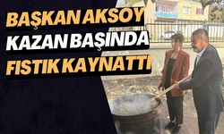 Düziçi Yarbaşı'nda başkan ve Muhtardan, Öğrencilere Haşlanmış Fıstık ikramı