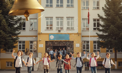 2025 Kasım Ara Tatili Resmi Kararı Açıklandı! MEB O Tarihi Verdi: Öğrenciler Tam 9 Gün Mı Tatil Yapacak?