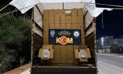 Adana’da 7,8 milyon TL’lik kaçak makaron ele geçirildi: 4 kişi tutuklandı