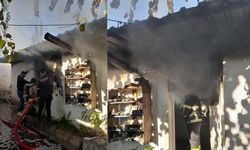 Görenler Hemen Telefona Sarıldı: Müstakil Evden Yükselen Dumanlar İlçeyi Korkuttu!