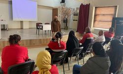 Kadirli Engelsiz Yaşam Merkezi’nde aile yaşam becerileri eğitimi düzenlendi