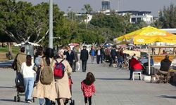 Mersin’de Pastırma Yazı Etkili Aralık Ayında Yazdan Kalma Günler