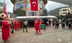Ülkü Ocakları Bahçe İlçe Başkanlığı’nın yeni hizmet binası açıldı