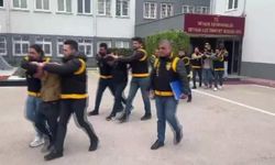 Adana’da sokak ortasında silahlı çatışma: 7 şüpheli tutuklandı