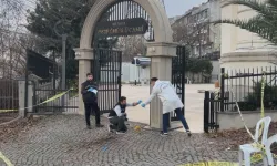 Annesinin Cenazesinde Kardeşini Öldürdü!