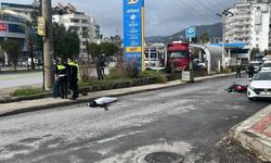 Antalya’da Dehşet Anları Kamerada: Genç Motosikletli Kazada Öldü