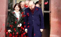 Giresun Valiliği Önünde Veda: Vali Serdengeçti Osmaniye Yolunda