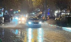 Hatay’da Sis ve Yağmur Sürücülere Zor Anlar Yaşattı