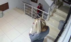 Kadın hırsızlar beğendikleri ayakkabıları böyle çaldı