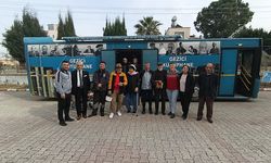 Kitap Dolu Bir Gün Gezici Kütüphane Yaşlıları Sevindirdi