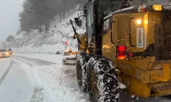 Meteoroloji’den 45 İle Kar, Fırtına ve Buzlanma Uyarısı! Hava 10 Derece Birden Soğuyor
