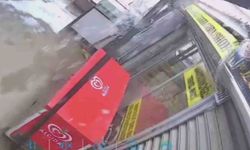 Hatay’da Kar Ağırlığına Dayanamayan Plastik Çatı Çöktü: Facia Son Anda Önledi