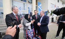 Yüreğir Belediyesi’nden Engelli Bireylere Tekerlekli Sandalye Desteği