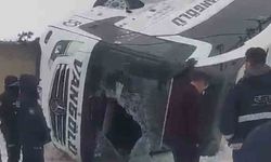 Ağrı'da otobüs kazası: 16 yaralı!