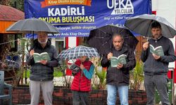 Kadirli’de Kitap Sevdalıları Yağmura Meydan Okudu