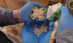 Plastik pervaneler içinde 642 bin yasaklı hap ele geçirildi