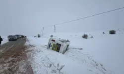 Sivas’ta Öğrenci Servisi Devrildi: 14 Yaralı