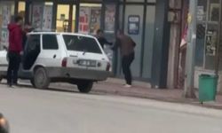 Tartıştığı kişiyi ayağından silahla vurdu