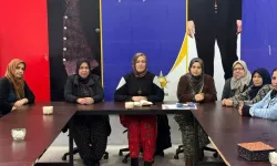 Toprakkaleli AK Partili Kadınlardan Şalvarlı Destek