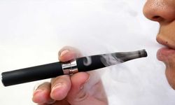Uzmanından Elektronik Sigara Uyarısı: “Likitlerin İçinde Her Türlü Madde Var”