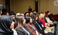 Yapay Zekâ Geliyor, Meslekler Değişiyor: OKÜ'den Gençleri Kurtaracak Dev Proje!