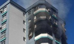 Adana’da 10’uncu Kat Yangında Polis Havaya Ateş Açtı