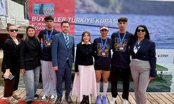 Adana'dan kürek başarısı: 3 madalya ile döndüler