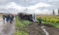 Devrilen tanker portakal bahçesine akaryakıt döktü