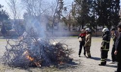 Dörtyol’da Öğrencilere Temel Yangın Eğitimi ve Tatbikat