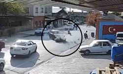 Erzin’de otomobil ile çarpışan motosikletli yaralandı