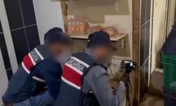 Gizli bölmeden 558 litre sahte alkol çıktı