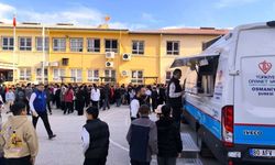 Osmaniye Mehmet Akif Ortaokulu Öğrencilerine Sıcak Çorba İkram Edildi