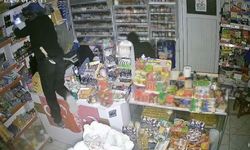 114 Suç Kaydıyla Pes Dedirtti: Çalıntı Araçla Osmaniye'den Başlayıp Şehir Şehir Gezip Marketleri Soydular!