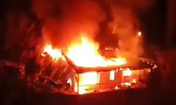 Saimbeyli’de Alev Alev Yanan Ev Küle Döndü