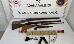 Adana’da jandarmadan silah operasyonu: 4 silah ele geçirildi