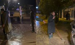 Başkan Bekirhan Uyutmaz Eline Küreği Aldı, Sahaya İndi!