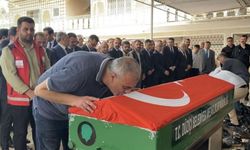 Kahramanmaraş'taki saldırıda hayatını kaybeden çocuk Osmaniye'de defnedildi