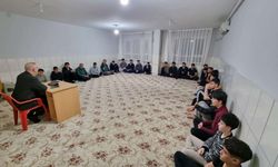 Osmaniye Müftüsü Dr. Ahat Taşcı’dan Gençlere Müslüman Kimliği Semineri