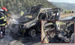 Osmaniye'de Hareket Halindeki Pikap Alev Alev Yandı