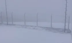 Osmaniye’nin Yüksek Kesimlerine Nisan Karı Bahçe’de Kartpostallık Manzaralar