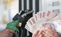 Son Dakika! Akaryakıt Fiyatlarına Şok İndirim: Motorine 12,94 TL, Benzine 1,09 TL Azalma!