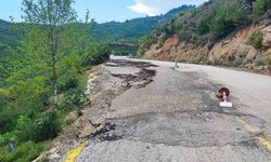 Adana’da Varda Köprüsü Yolunda Heyelan