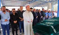 Antalya'daki Vahşetin Kurbanı Kübra Yapıcı, Memleketi Kahramanmaraş'ta Defnedildi