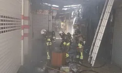 Hatay Dörtyol’da Pasaj Yangını, 3 İş Yeri Kullanılamaz Hale Geldi