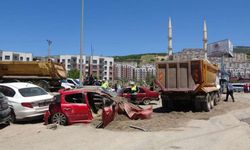 Kahramanmaraş'ta Freni Patlayan Kamyon 7 Aracı Biçti, 6 Yaralı!