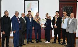 Vali Serdengeçti, Osmaniye Yörük Türkmen Derneği'ni Ağırladı